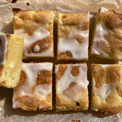 Lemon blondies