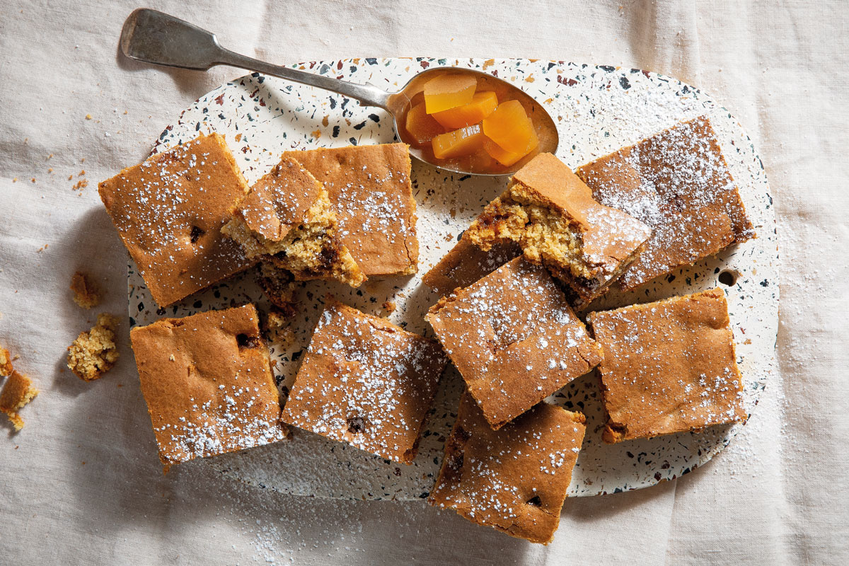 Ginger fudge blondies