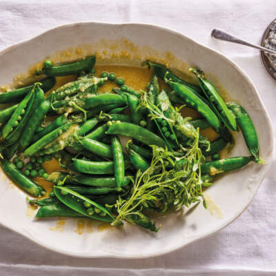 Pea salad with aïoli