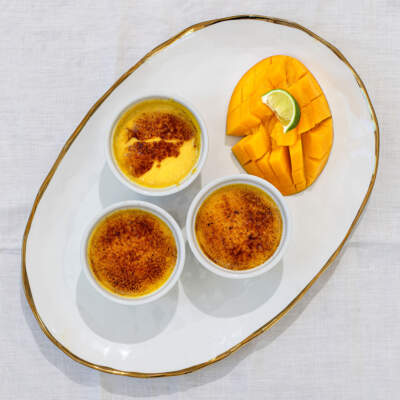 Mango lassi creme brûlée
