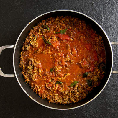 Batch-cooked curried mince