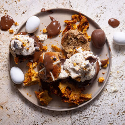 Ivor Jones’s Easter honeycomb smash hot cross buns