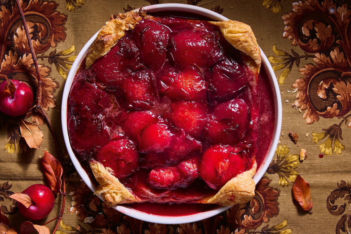 Plum tarte tatin