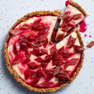 Rhubarb-and-custard tart