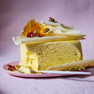 Saffron semifreddo