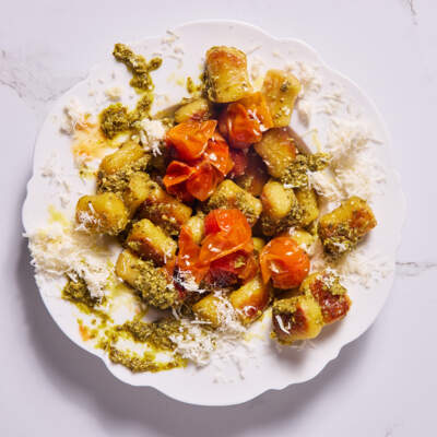 Crispy pesto gnocchi